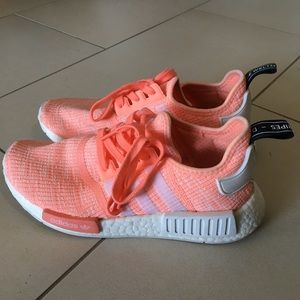 Women’s Adidas NMD R1 Pink White
